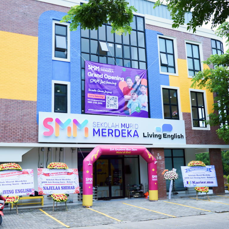 FACADE SMM Jatibening Baru
