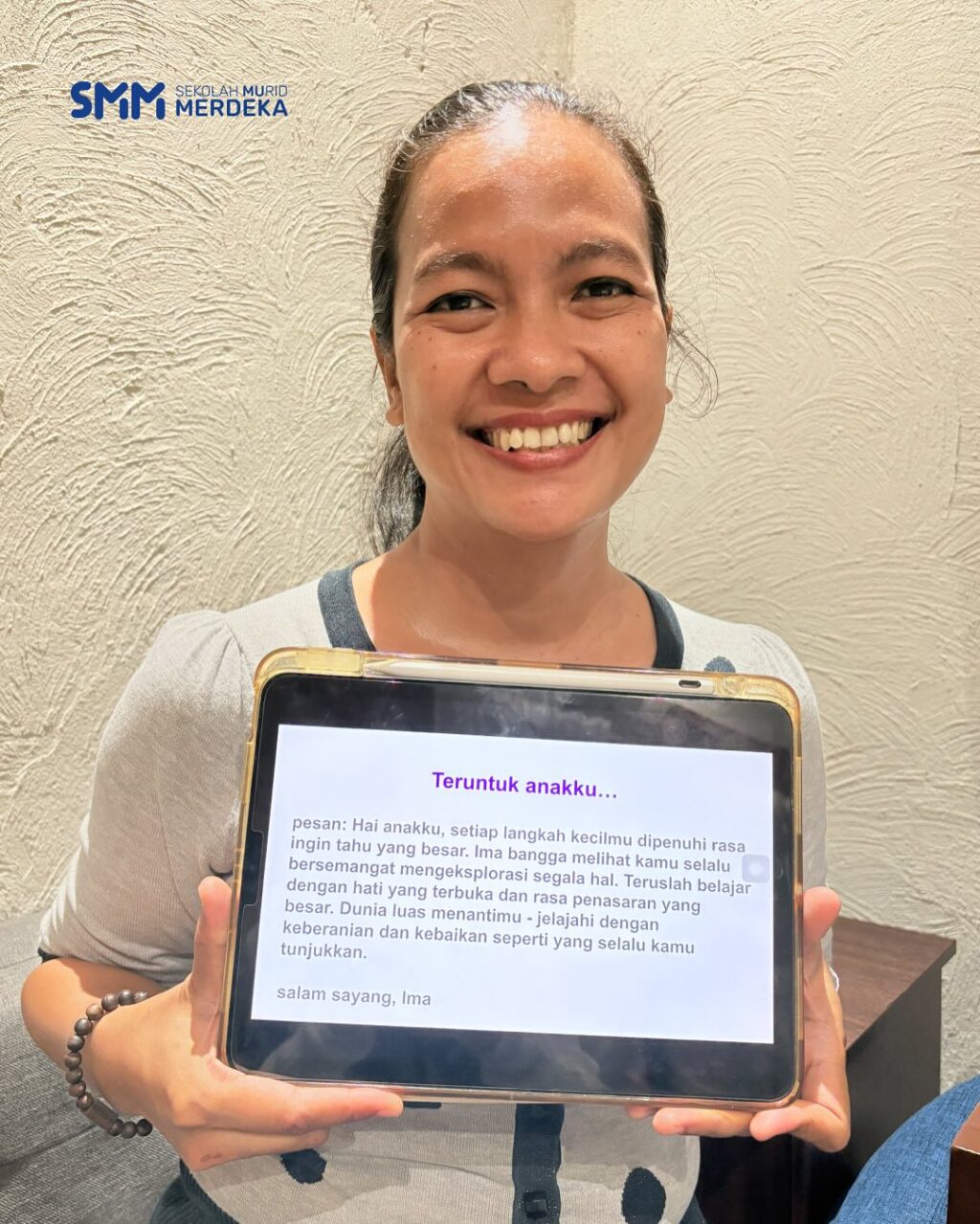 Instagram post from sekolahmuridmerdeka. This post is in position 3.