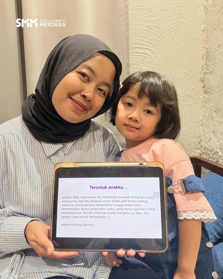 Instagram post from sekolahmuridmerdeka. This post is in position 8.