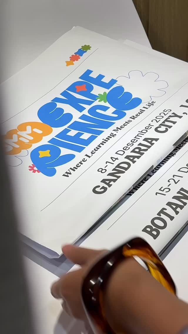 Instagram post from sekolahmuridmerdeka. This post is in position 0.